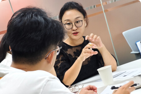 iWorld Learning - Learn English in Singapore & English course for adults & English for kids
